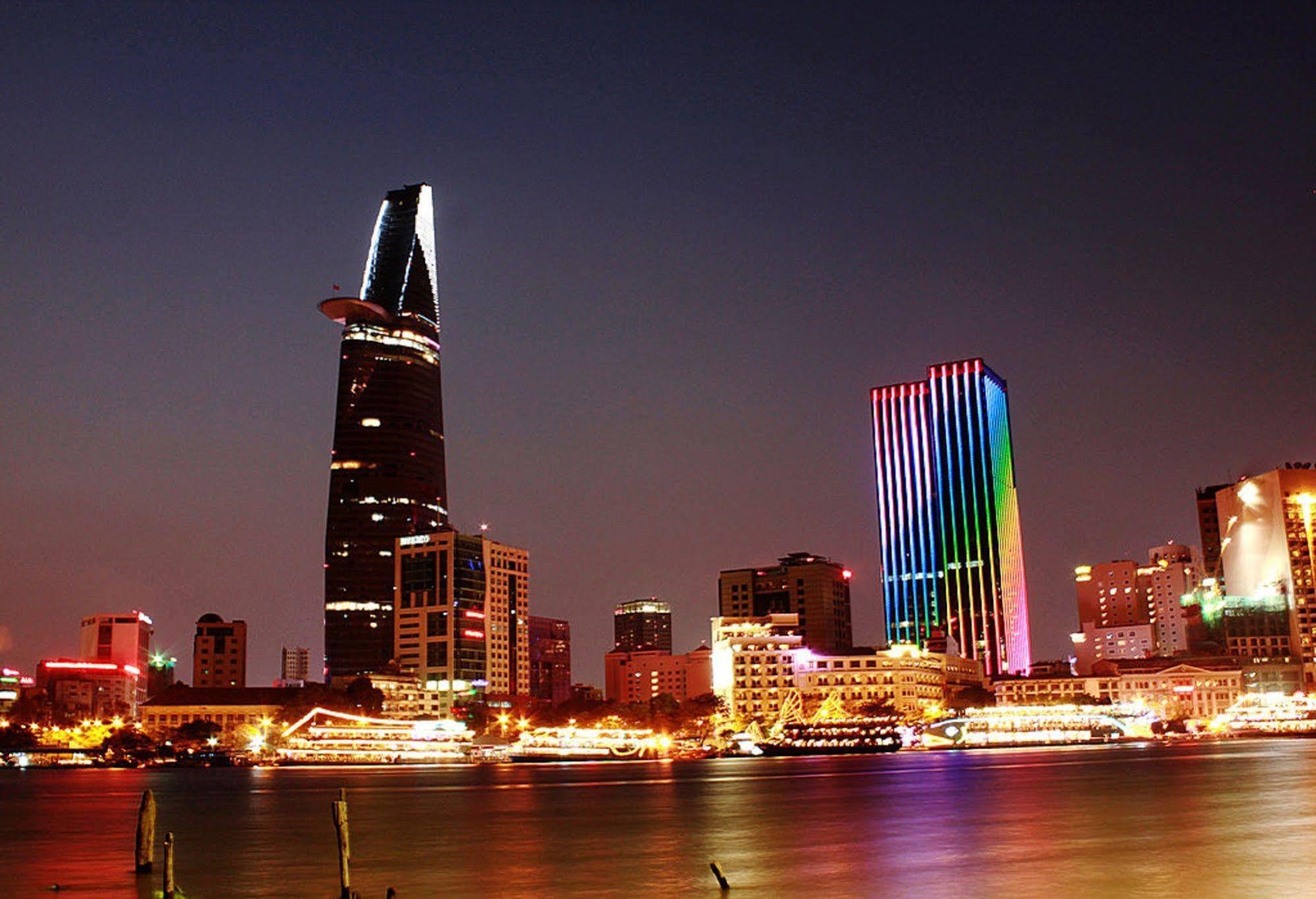 Quy Hung Hotel Central Хошимин Экстерьер фото
